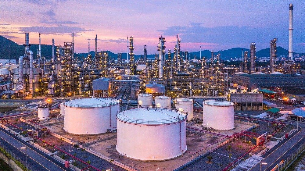 oil-refinery-purpose-crude-oil-products