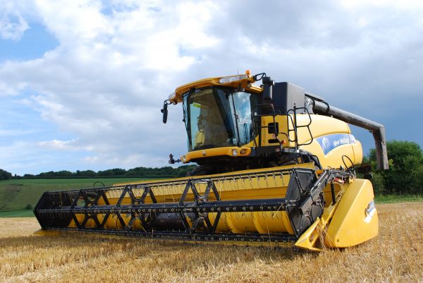 combine_harvester_agriculture_harvesting_harvester_crop_wheat_rural_harvest-744321