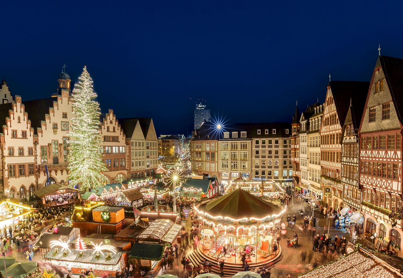 christmas-market-frankfurt-germany-pix